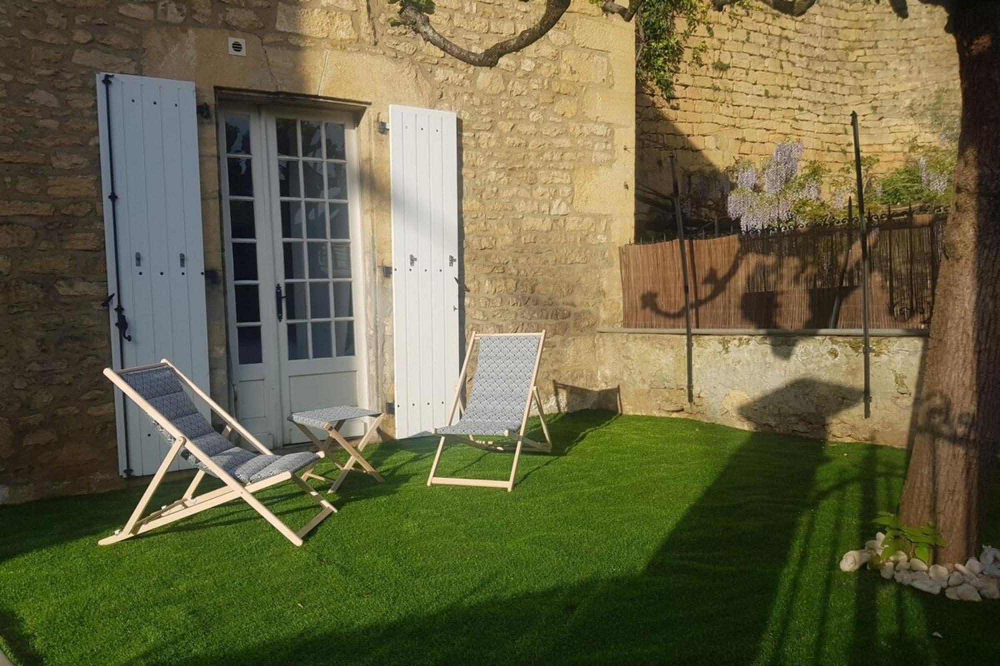 Вилла In The Heart Of Sarlat- Charming & Authentic House Экстерьер фото