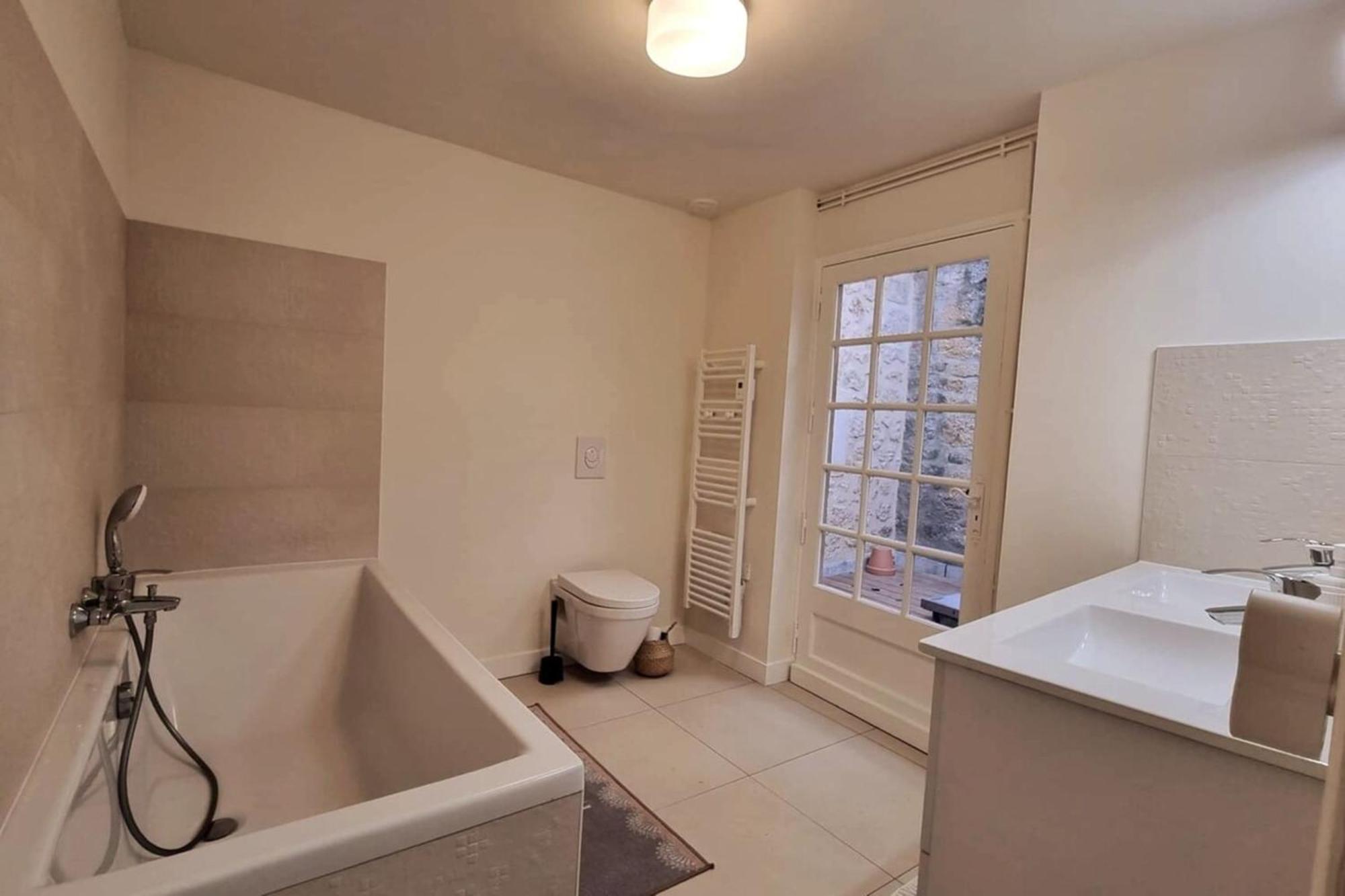 Вилла In The Heart Of Sarlat- Charming & Authentic House Экстерьер фото